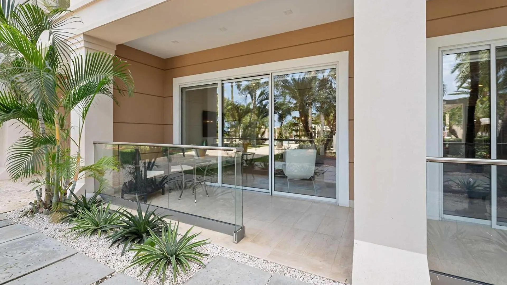 Prázdninový dům Eagle Beach - Pearl Garden 2Br Condo - Lv103 Palm Beach